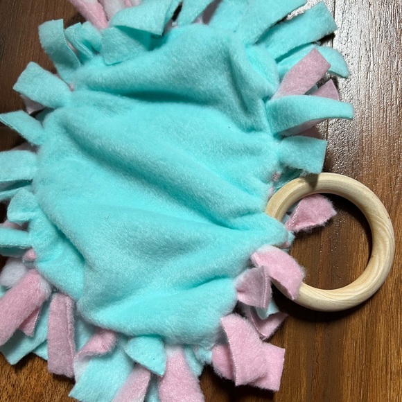 Baby Tie Lovey Teether - Picture 3 of 3